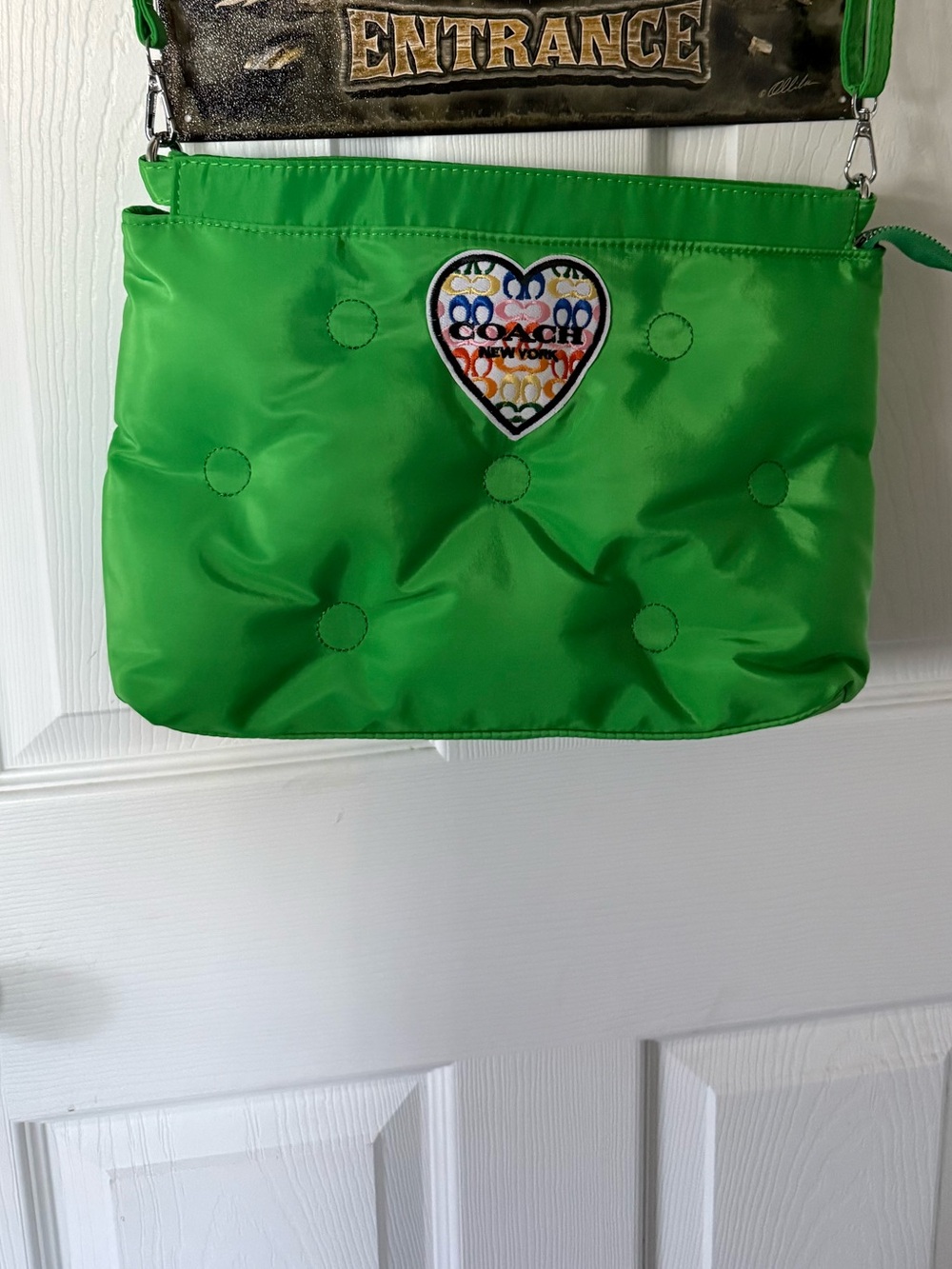Green Heart Patch Puffy Crossbody Bag
